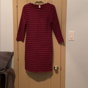 Old navy T-shirt style dress for fitting